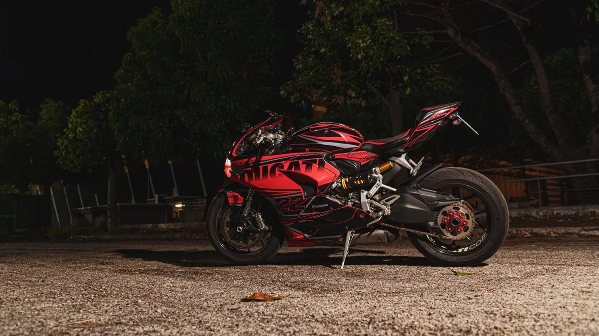 Ducati Panigale V2 (2021 - 24) (9)