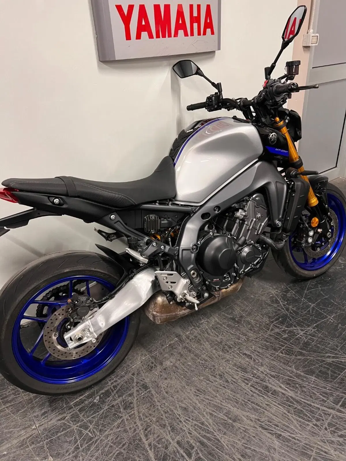 Yamaha MT-09 SP (2021 - 23) (4)