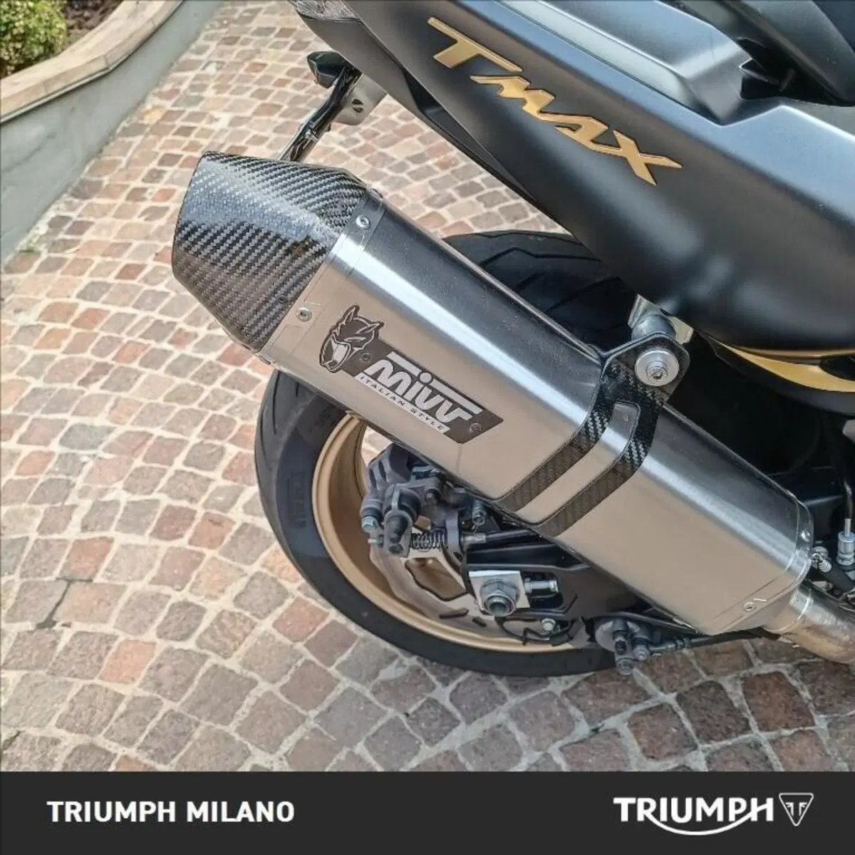 Yamaha T-Max 530 Iron Max ABS (2014 - 17) (3)