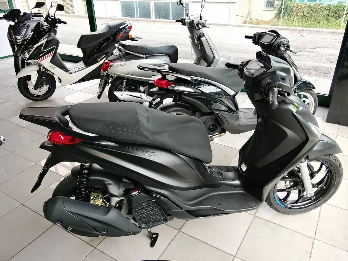 Piaggio Medley 200 S (2025 - 26)