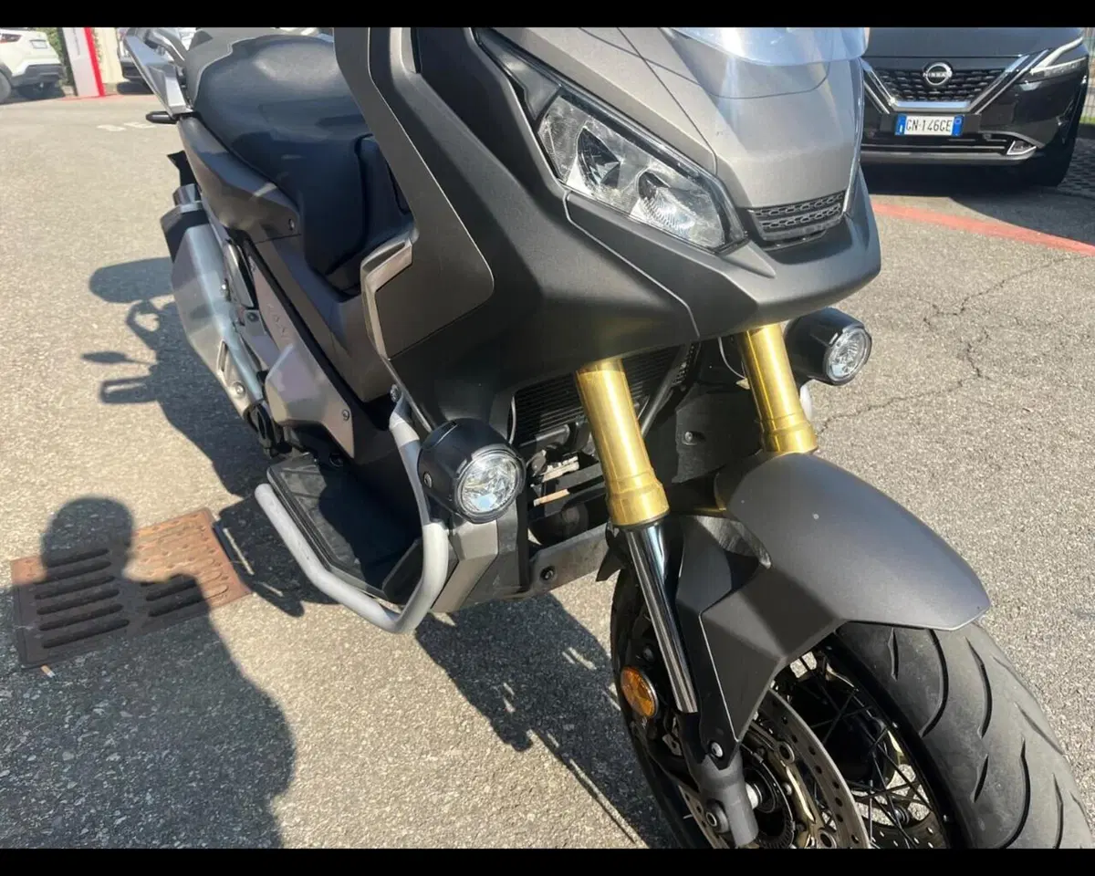 Honda X-ADV 750 DCT (2021 - 24) (10)