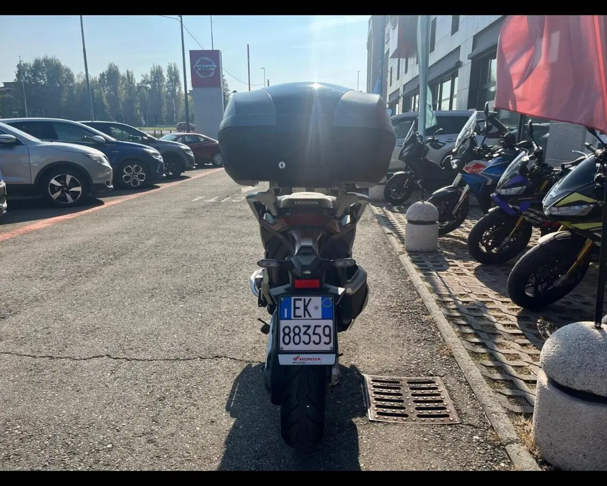 Honda X-ADV 750 DCT (2021 - 24) (6)