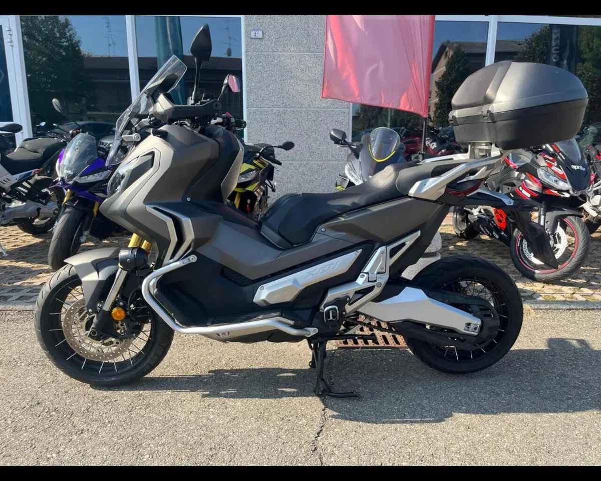 Honda X-ADV 750 DCT (2021 - 24) (8)