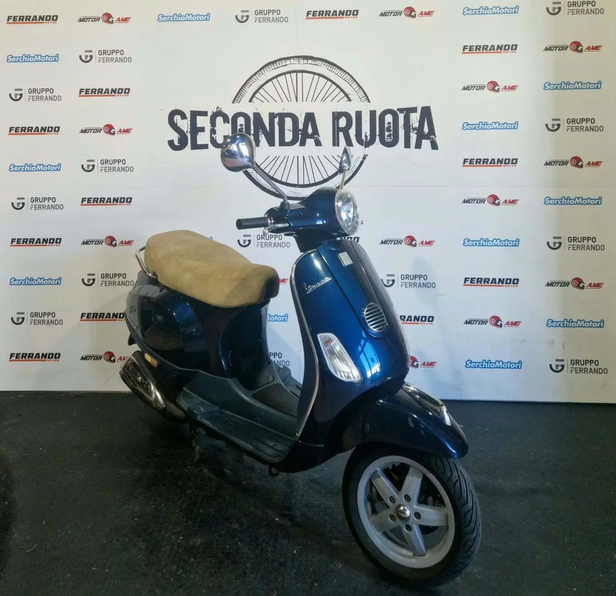 Vespa LX 50 4T (2009 - 14) (4)