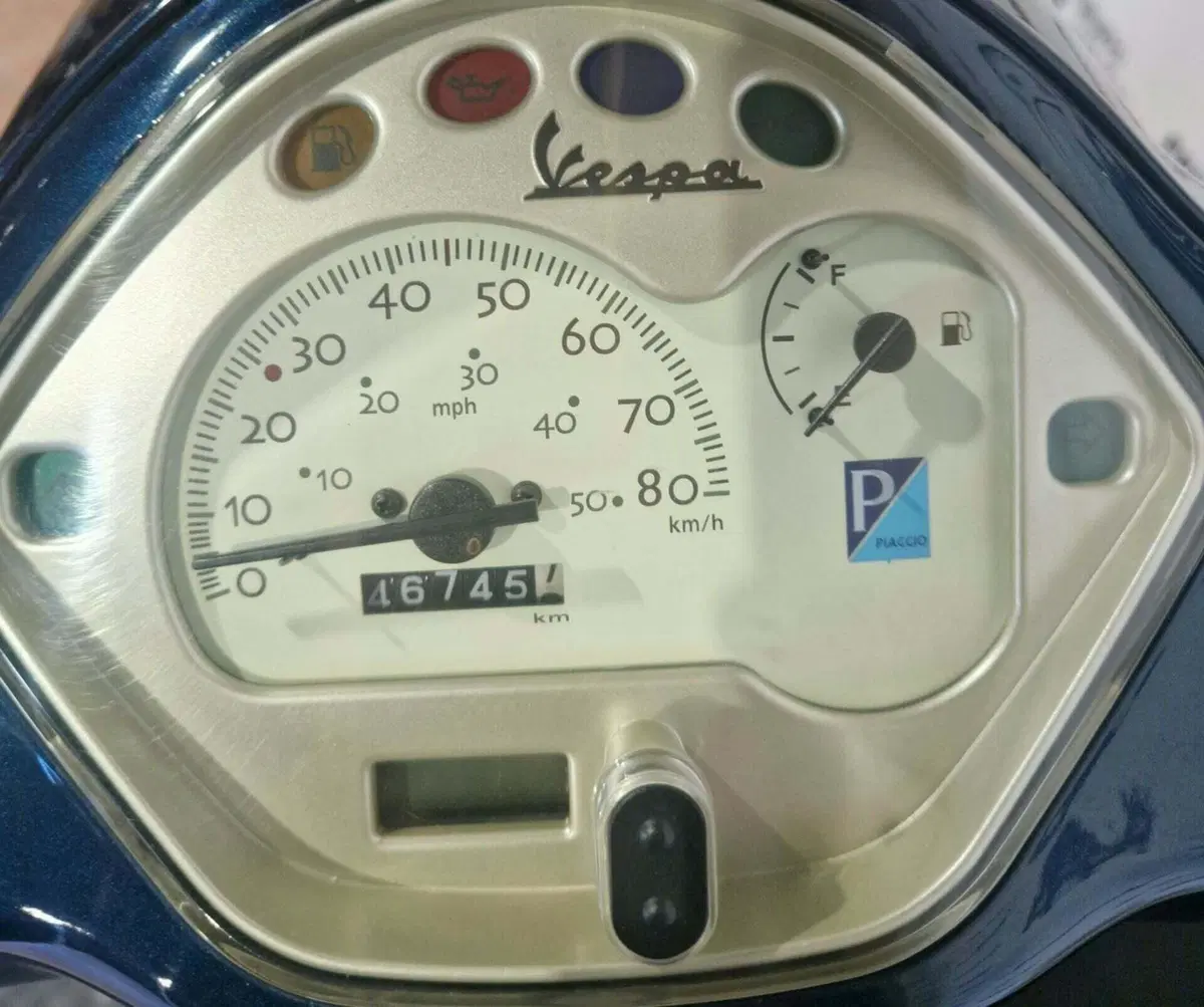 Vespa LX 50 4T (2009 - 14) (5)