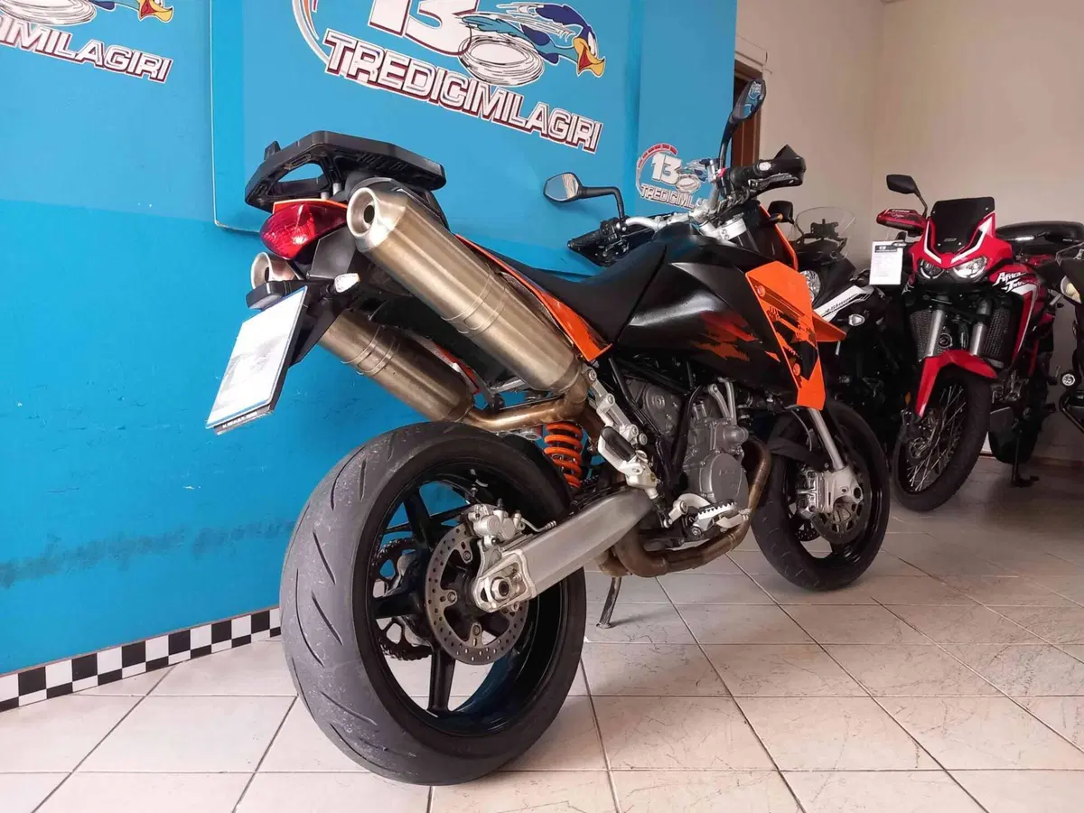 KTM 950 Supermoto (2006 - 08) (3)
