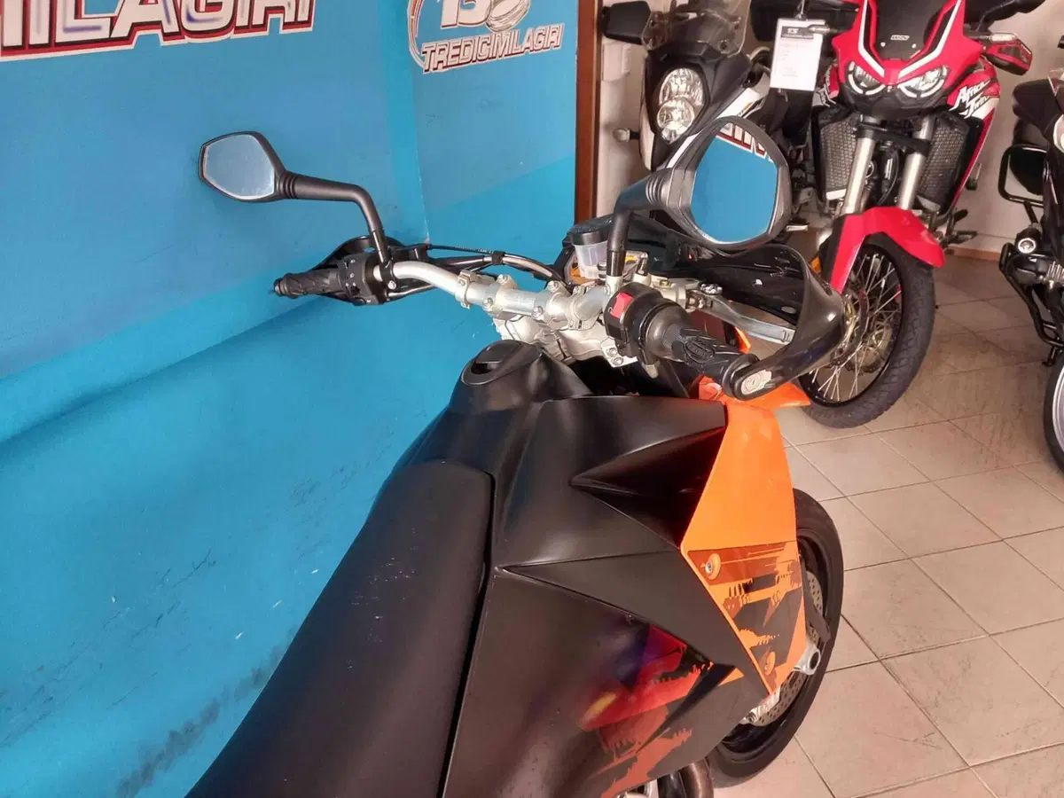 KTM 950 Supermoto (2006 - 08) (11)