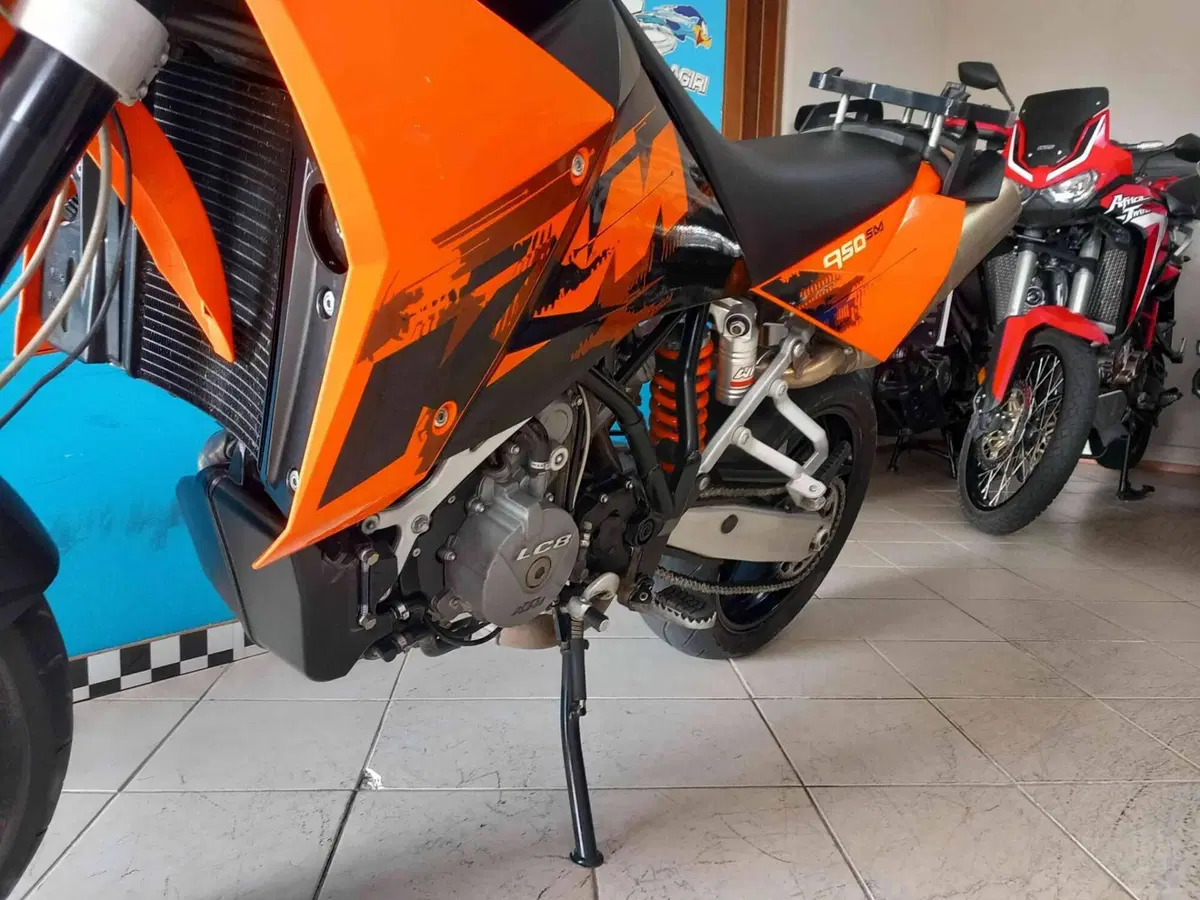 KTM 950 Supermoto (2006 - 08) (16)