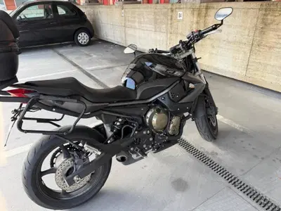 Yamaha XJ6 (2008 - 15) usata