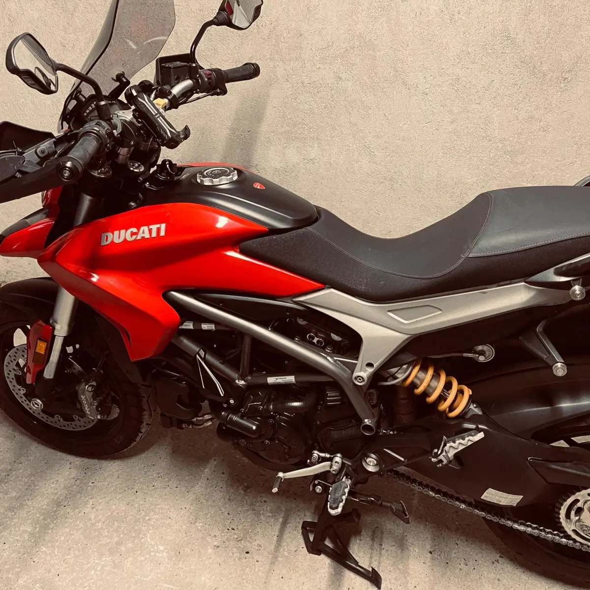 Ducati Hyperstrada 939 (2016 - 18) (11)
