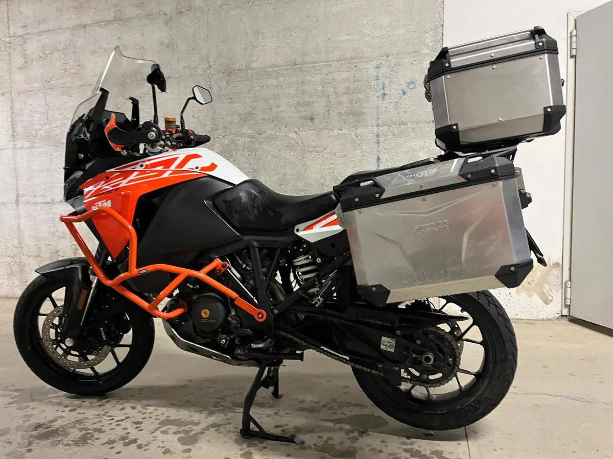 KTM 1290 Super Adventure S (2017 - 20) (4)