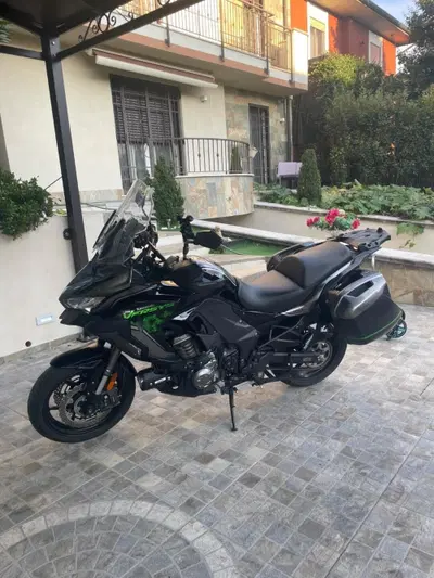Kawasaki Versys 1000 SE Tourer Plus (2022 - 24) usata