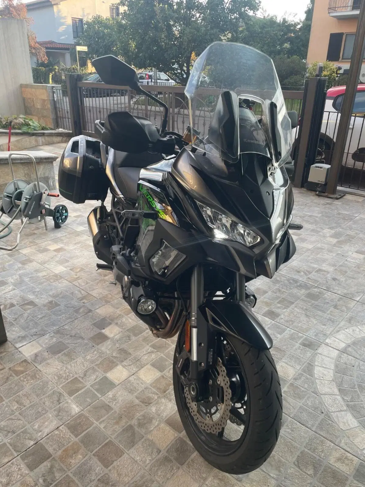 Kawasaki Versys 1000 SE Tourer Plus (2022 - 24) (7)