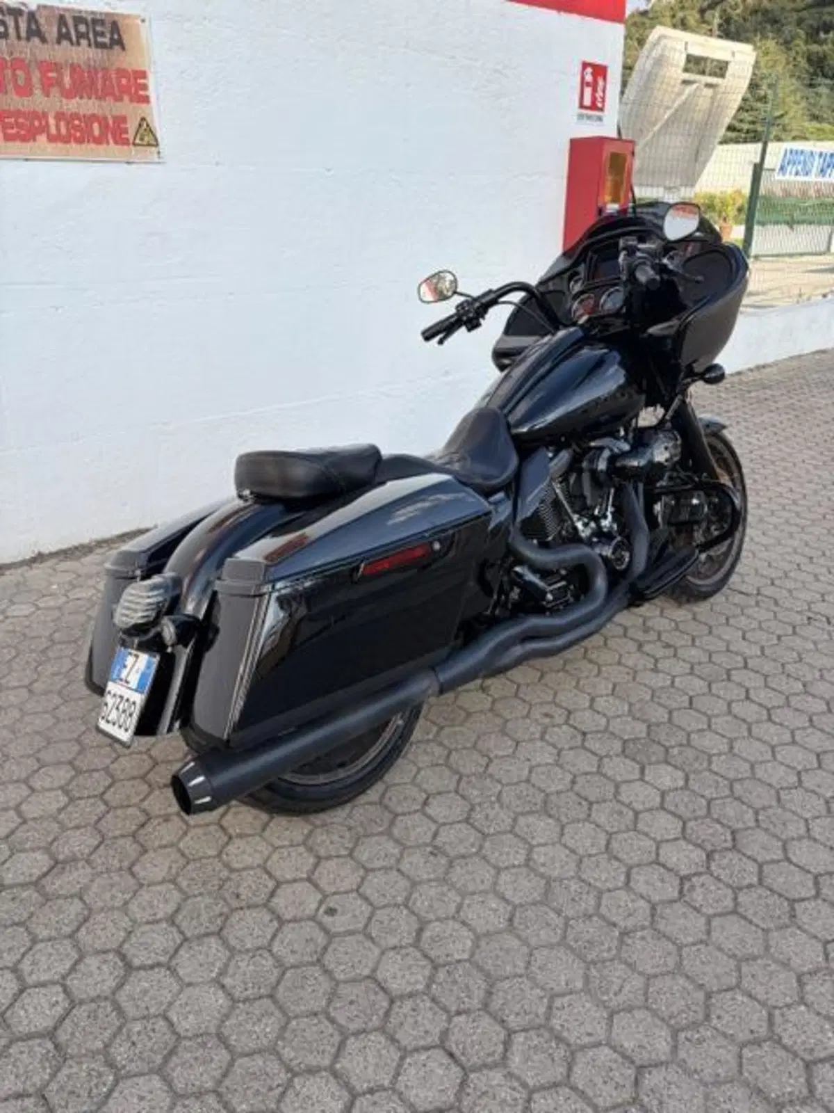Harley-Davidson Road Glide ST (2022 - 23) (3)