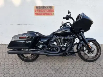 Harley-Davidson Road Glide ST (2022 - 23) usata