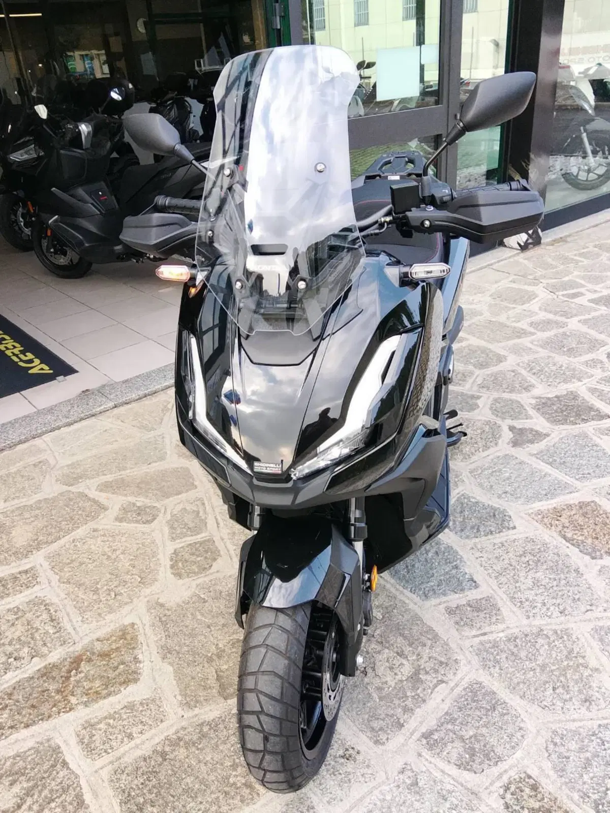 Honda ADV 350 (2025 - 26) (3)