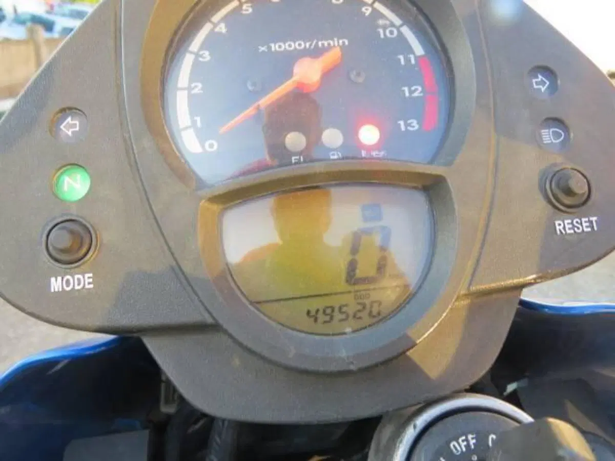 Kawasaki ER-6N (2009 - 11) (11)