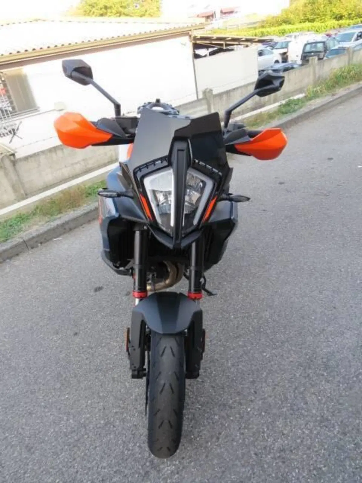 KTM 890 SMT (2026) (5)