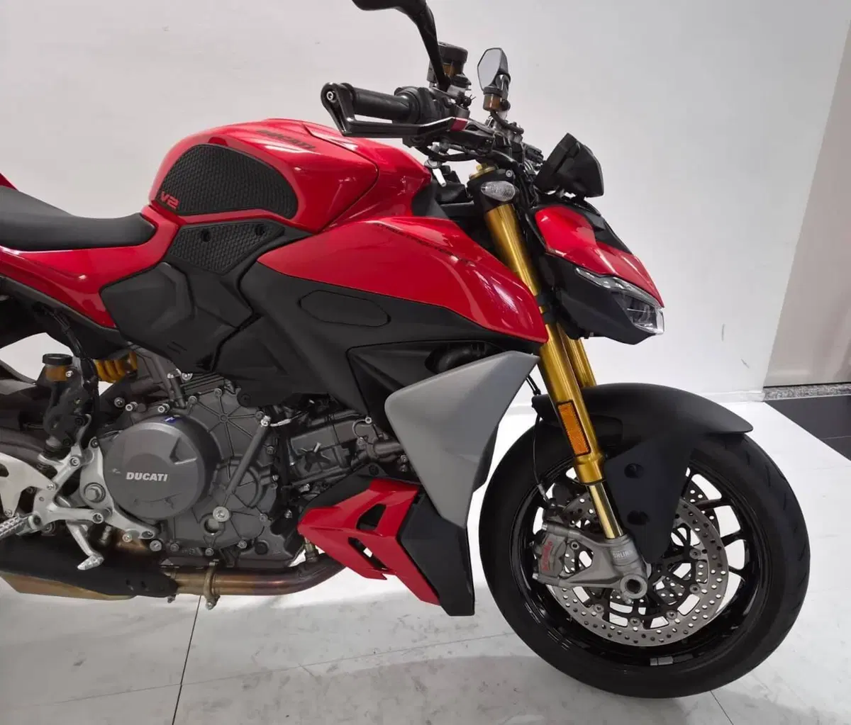 Ducati Streetfighter V2 S (2025 - 26) (5)