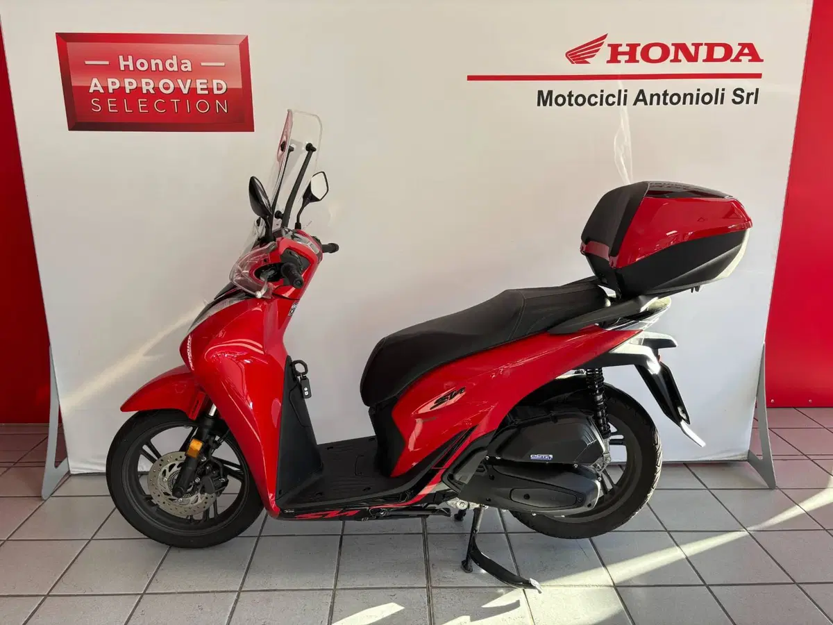 Honda SH 150i Sport (2022 - 23) (2)