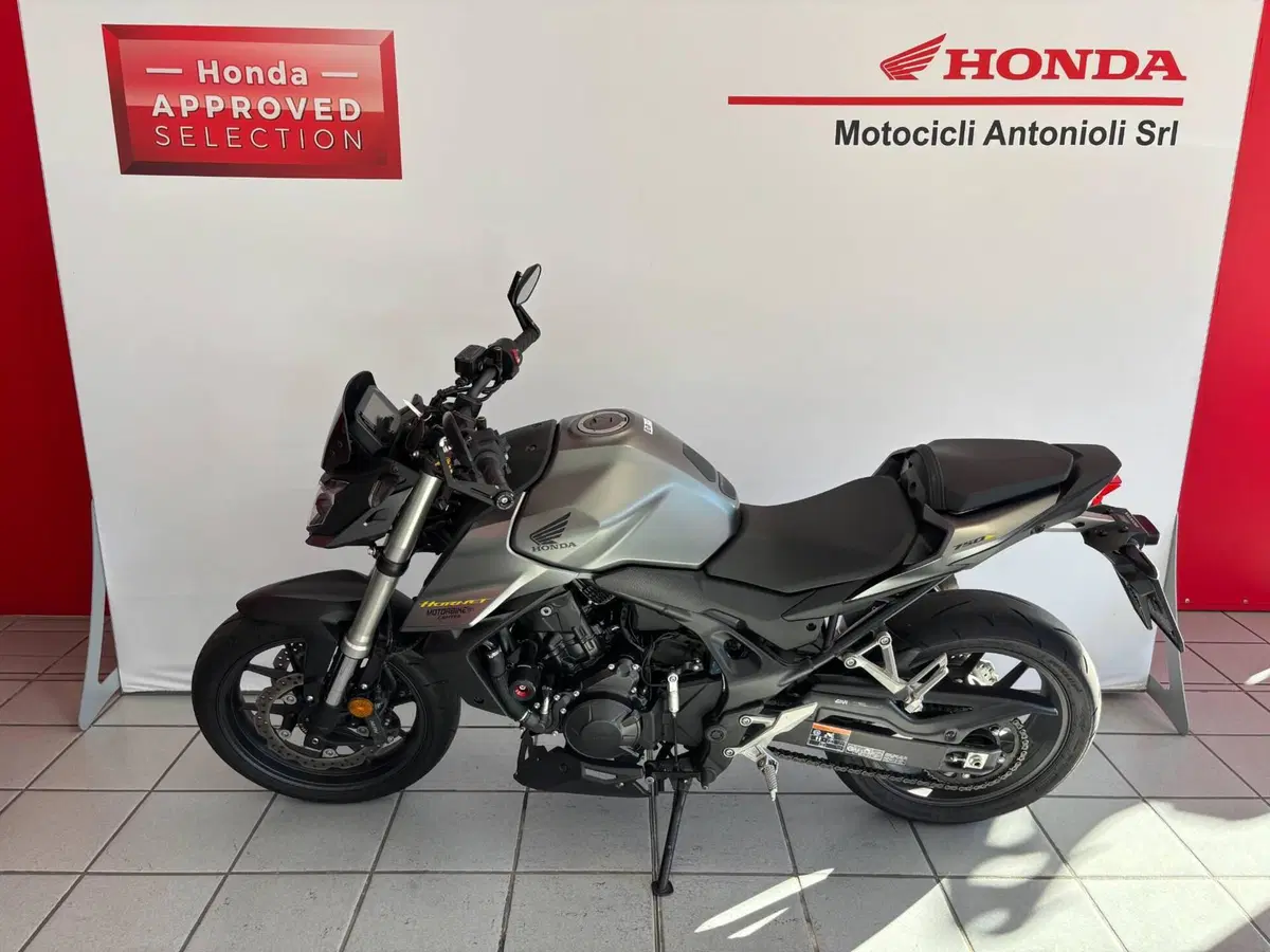 Honda CB 750 Hornet (2023 - 24) (2)