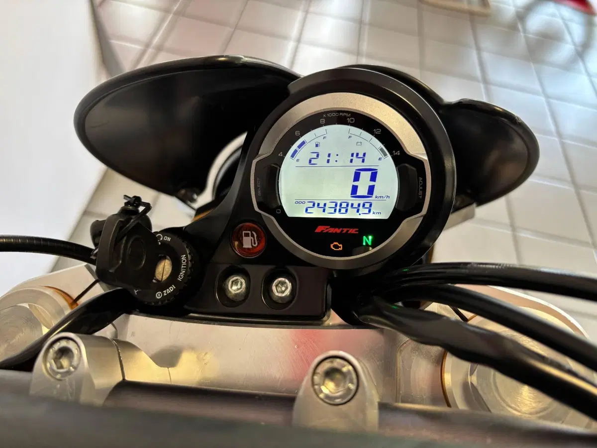 Fantic Motor Caballero 500 Scrambler 4T (2018 - 21) (3)