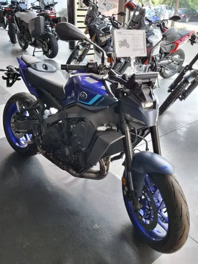 Yamaha MT-09 Y-AMT (2024 - 26) nuova