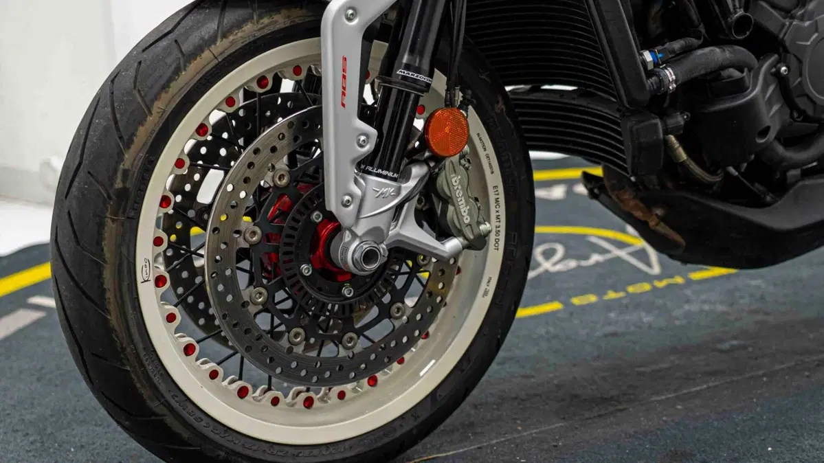 MV Agusta Dragster 800 RR (2018 - 20) (18)