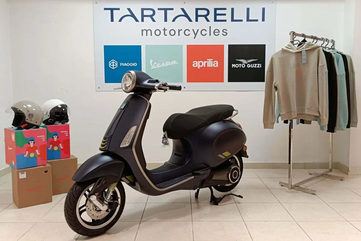 Vespa Primavera Elettrica 70 Tech (2024 - 26) (3)
