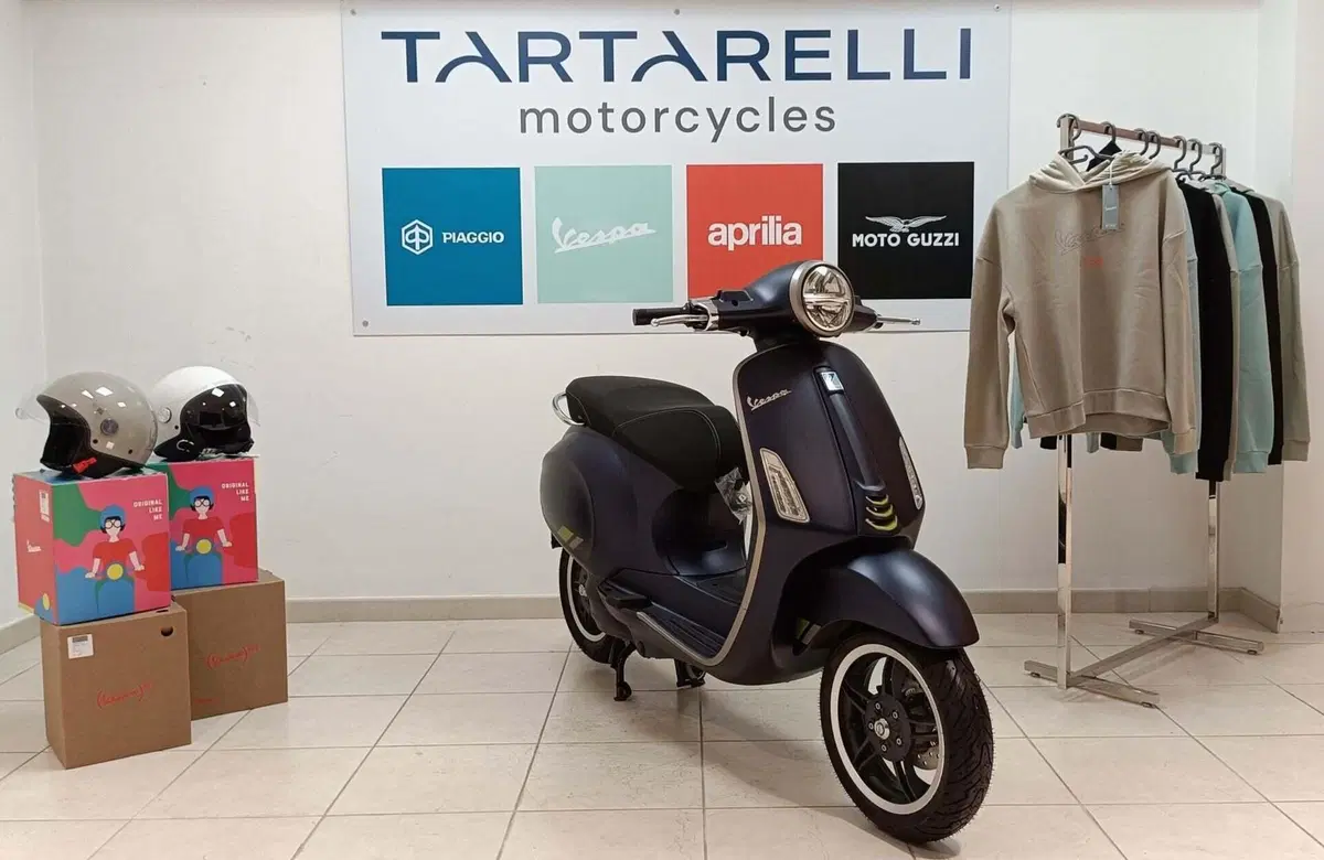 Vespa Primavera Elettrica 70 Tech (2024 - 26) (5)