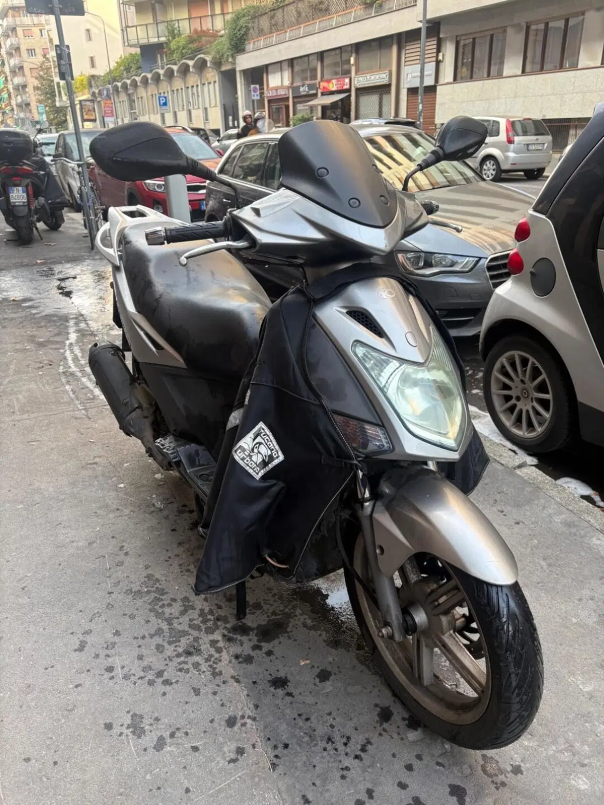 Kymco Agility 125 R16 (2008 - 17) (2)
