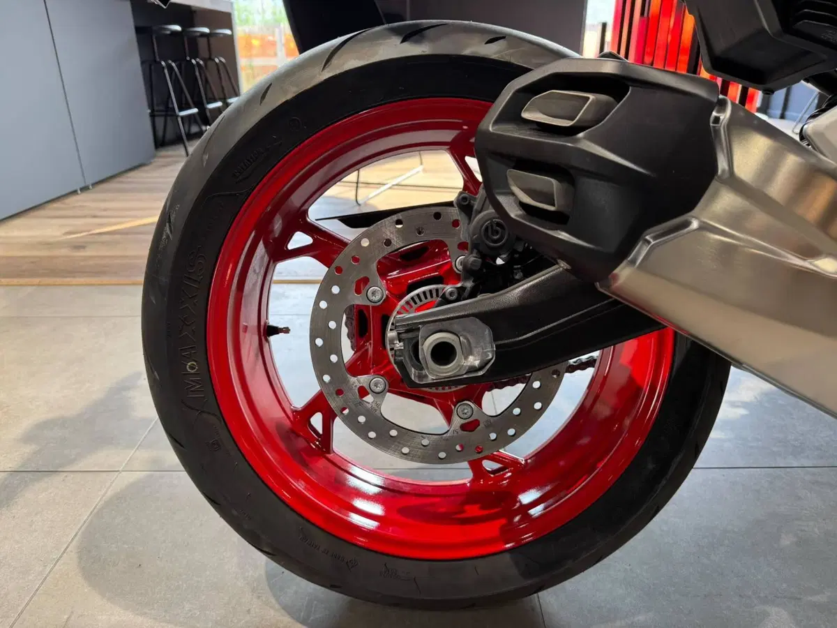 Bmw F 900 R (2025 - 27) (9)