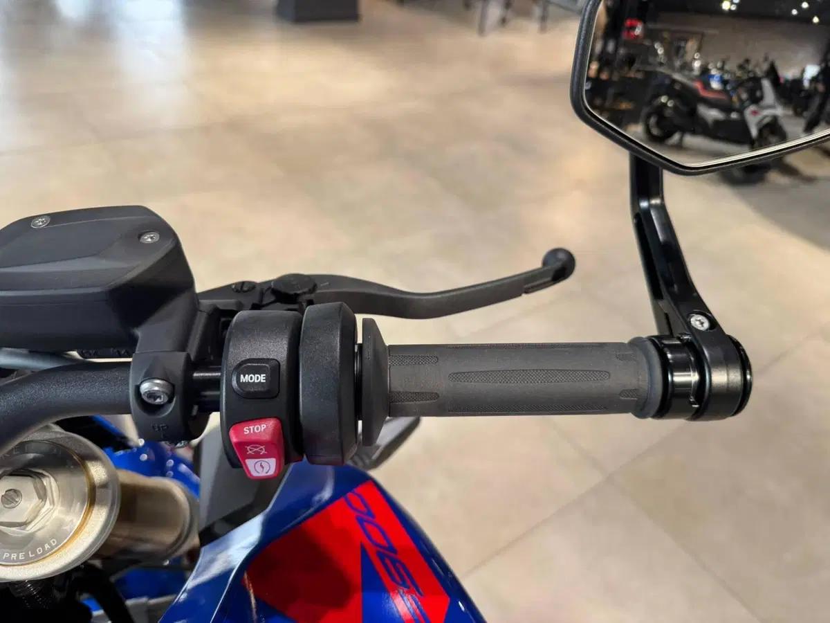 Bmw F 900 R (2025 - 27) (13)
