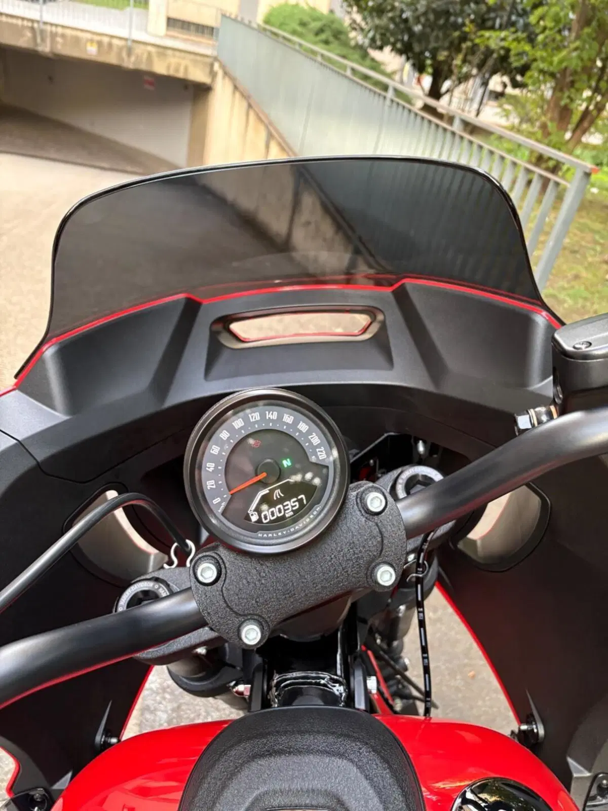 Harley-Davidson Low Rider ST (2025 - 26) (6)