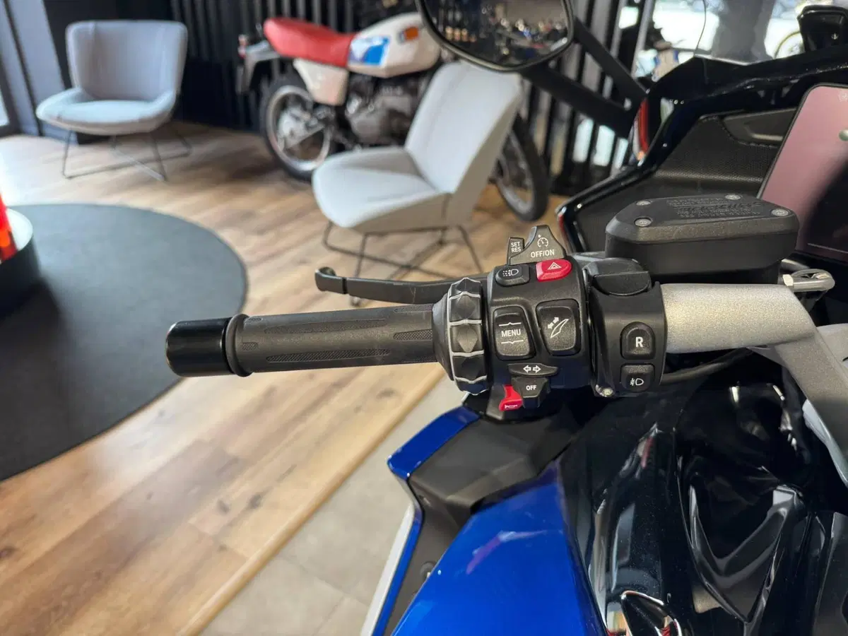 Bmw K 1600 GT (2022 - 27) (10)