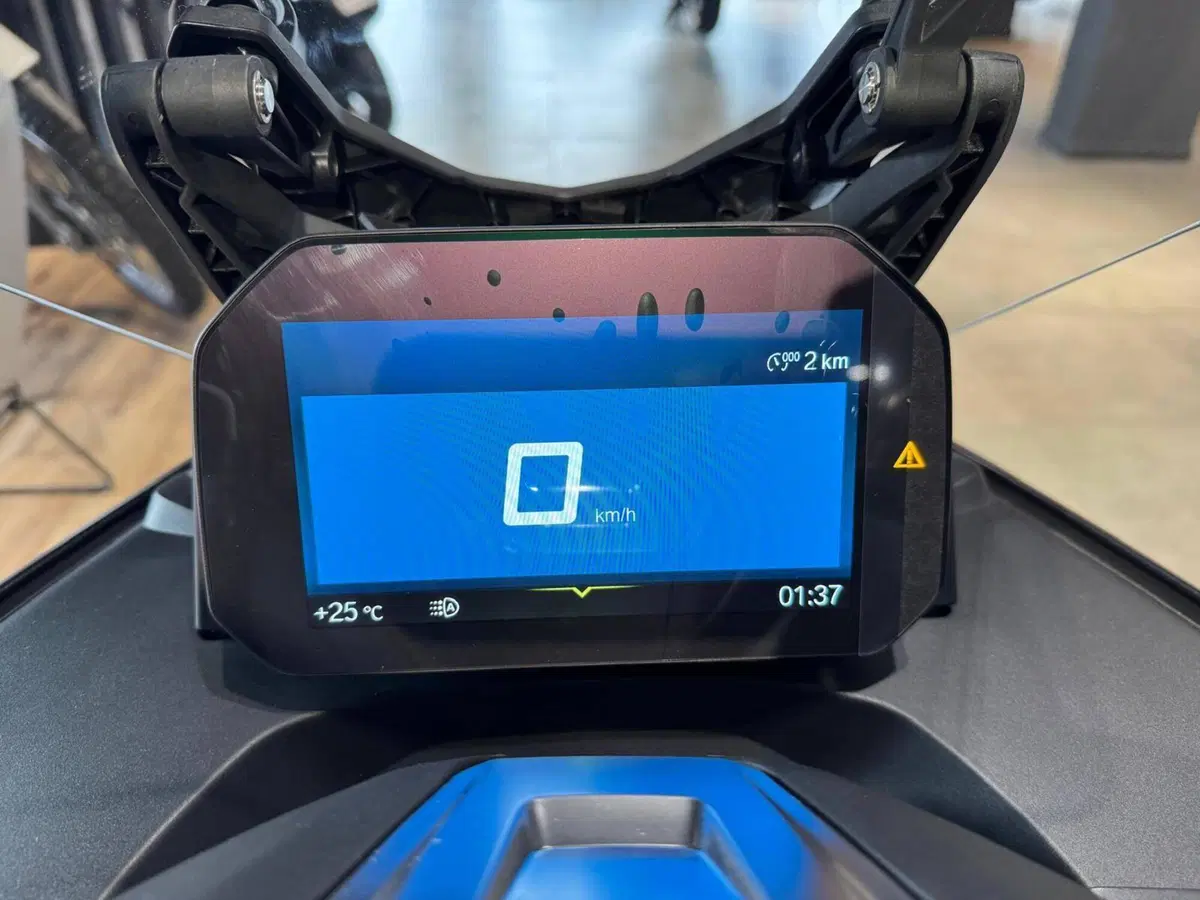 Bmw C 400 GT (2025 - 26) (10)