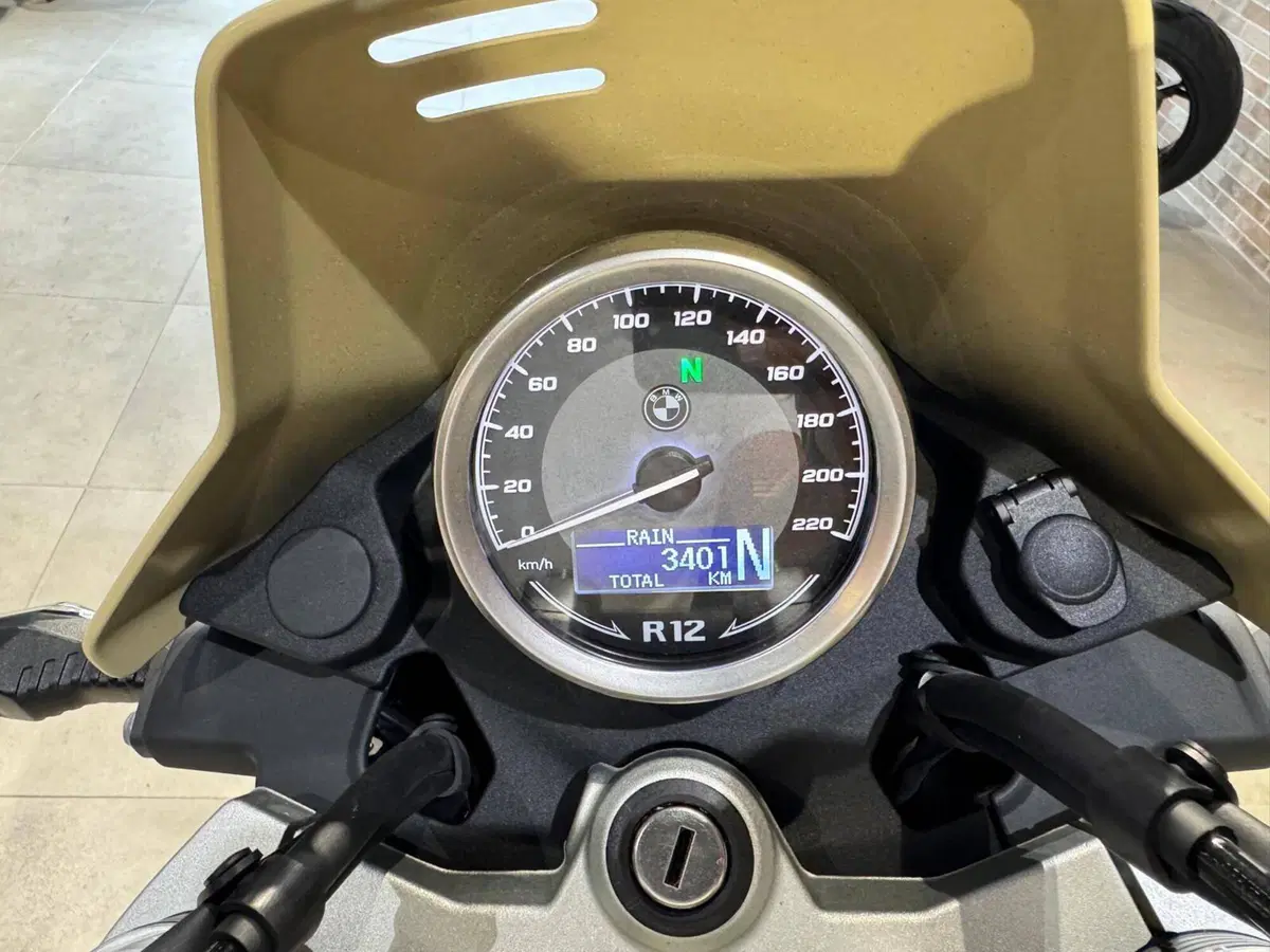 Bmw R 12 G/S (2026 - 27) (12)