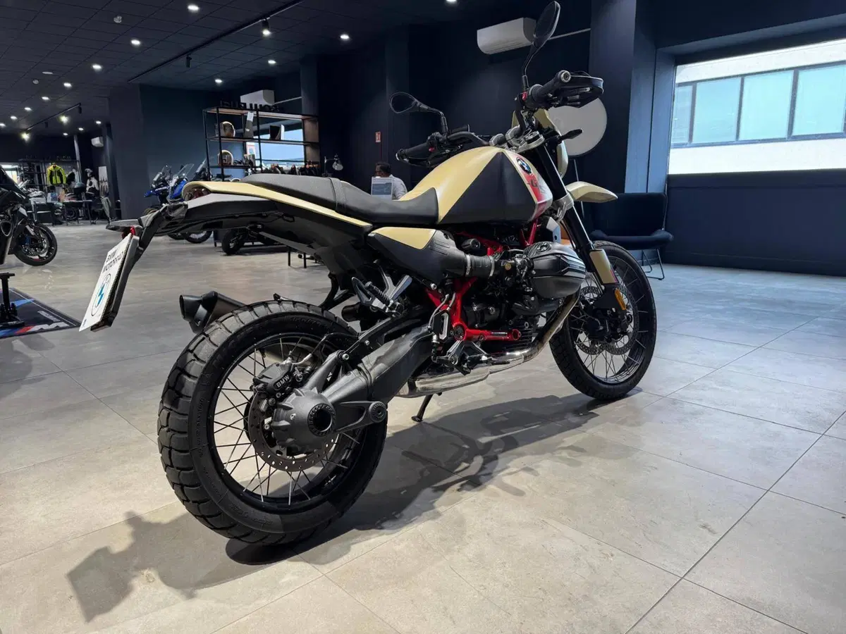 Bmw R 12 G/S (2026 - 27) (9)