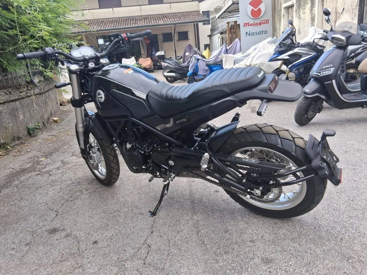 Benelli Leoncino 500 Trail (2021 - 26) (4)