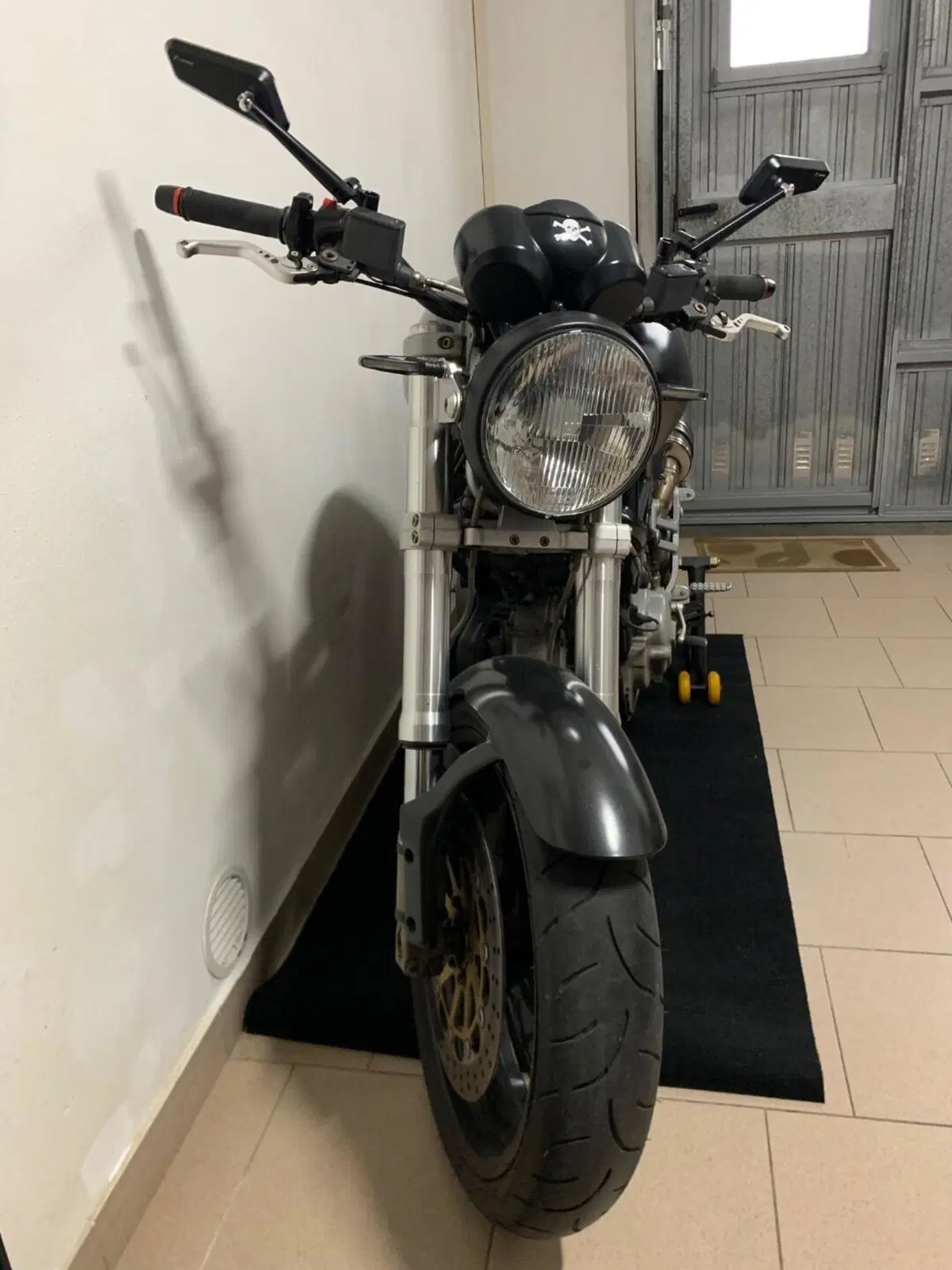 Ducati Monster 620 Dark (2003 - 06) (5)