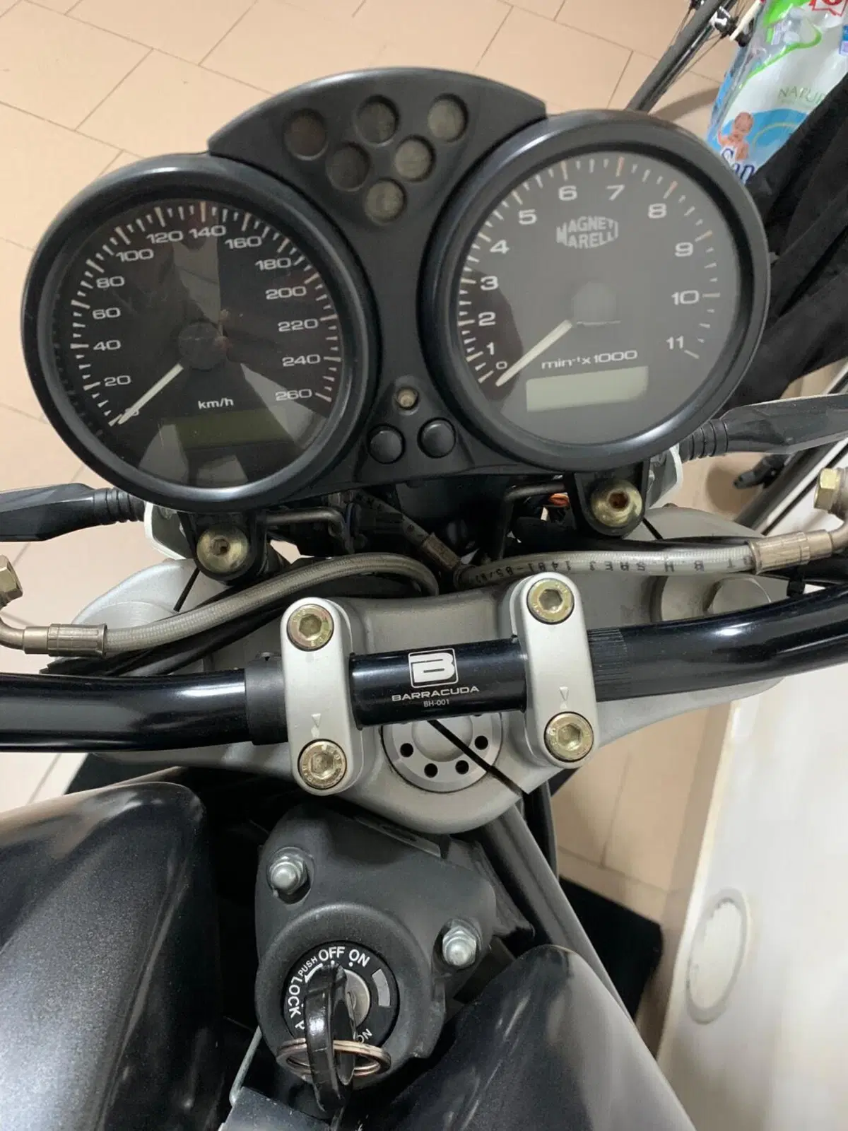 Ducati Monster 620 Dark (2003 - 06) (11)