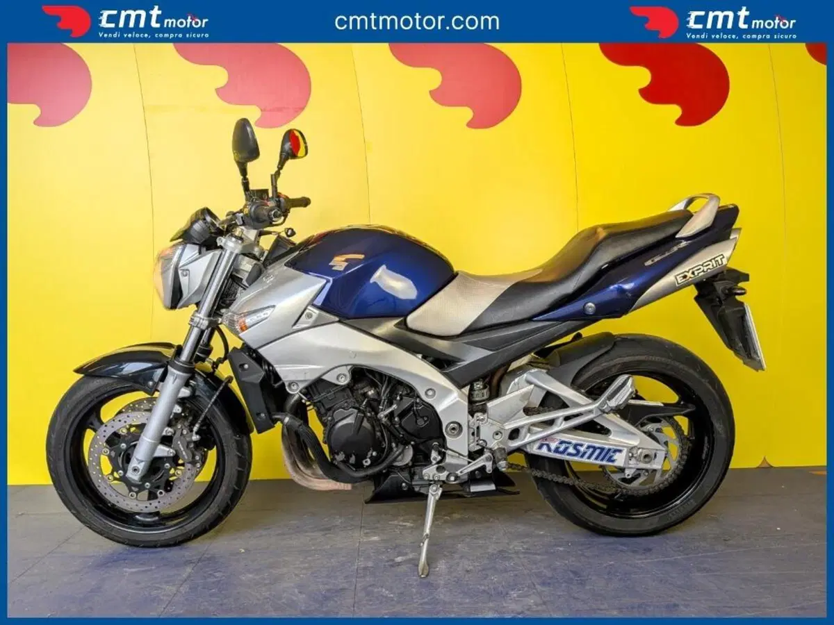 Suzuki GSR 600 (2006 - 11) (3)