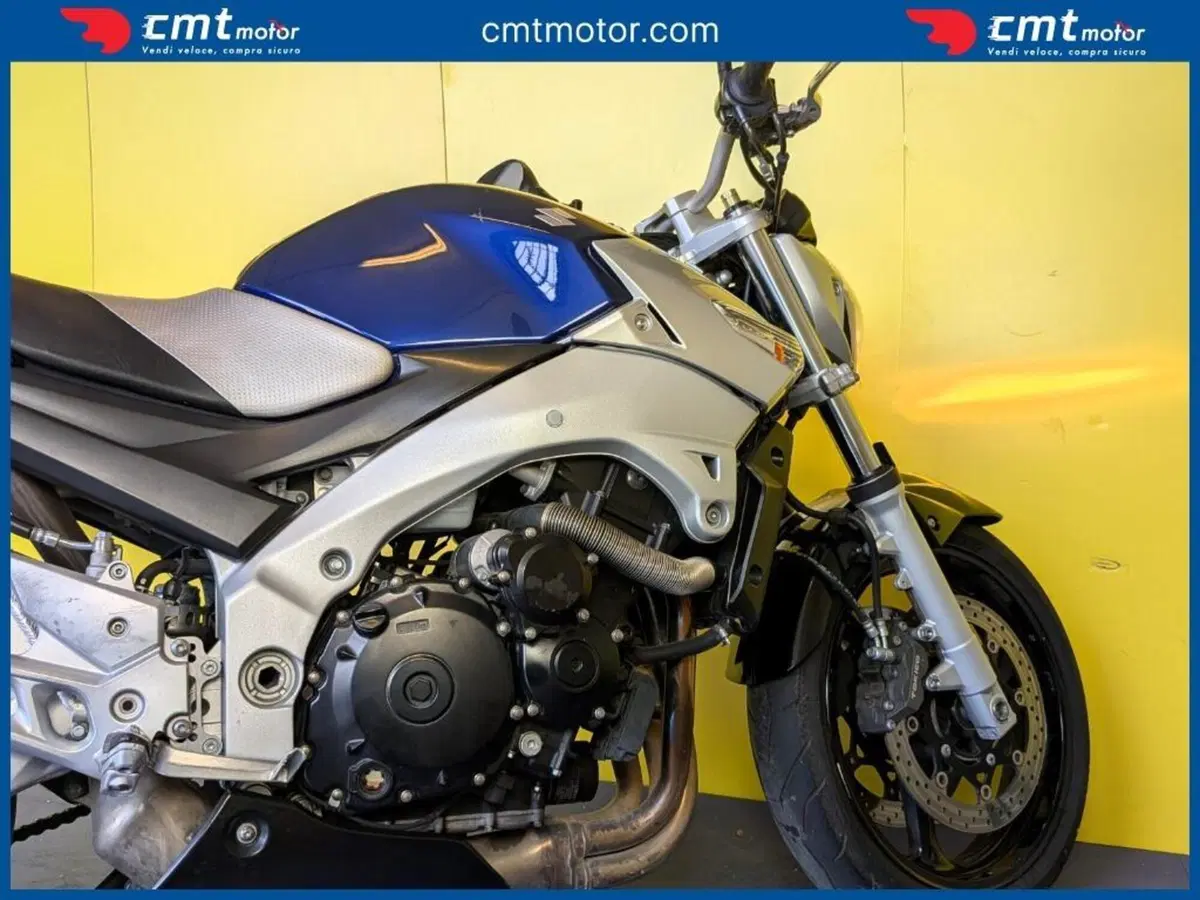 Suzuki GSR 600 (2006 - 11) (8)