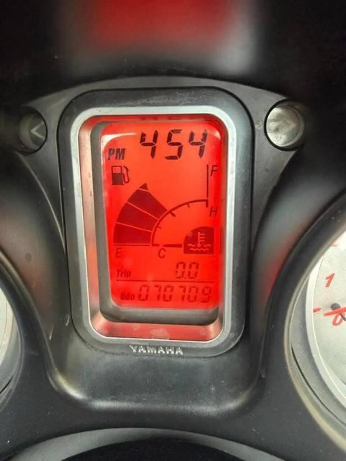 Yamaha T-Max 500 (2004 - 07) (6)