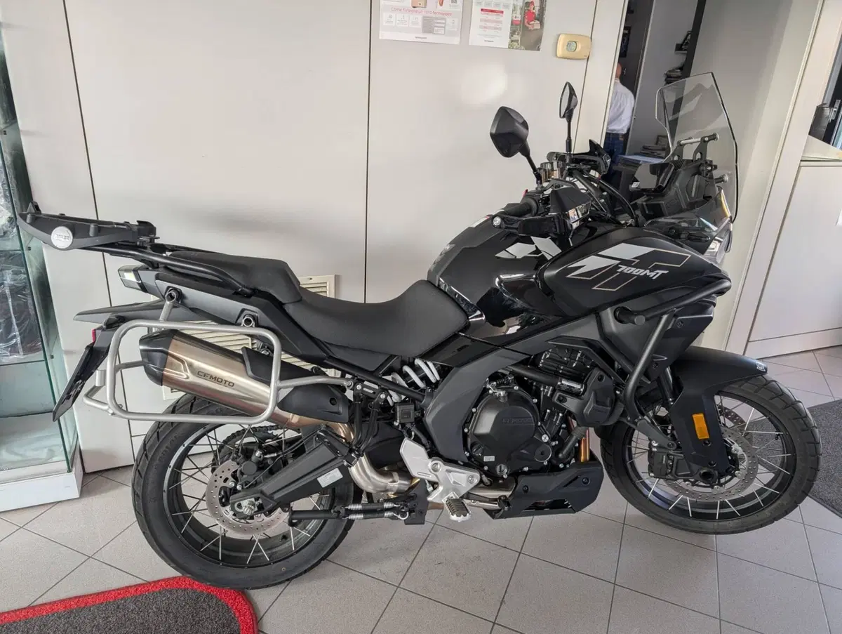 CFMOTO 700MT Adventure (2025 - 26) (5)