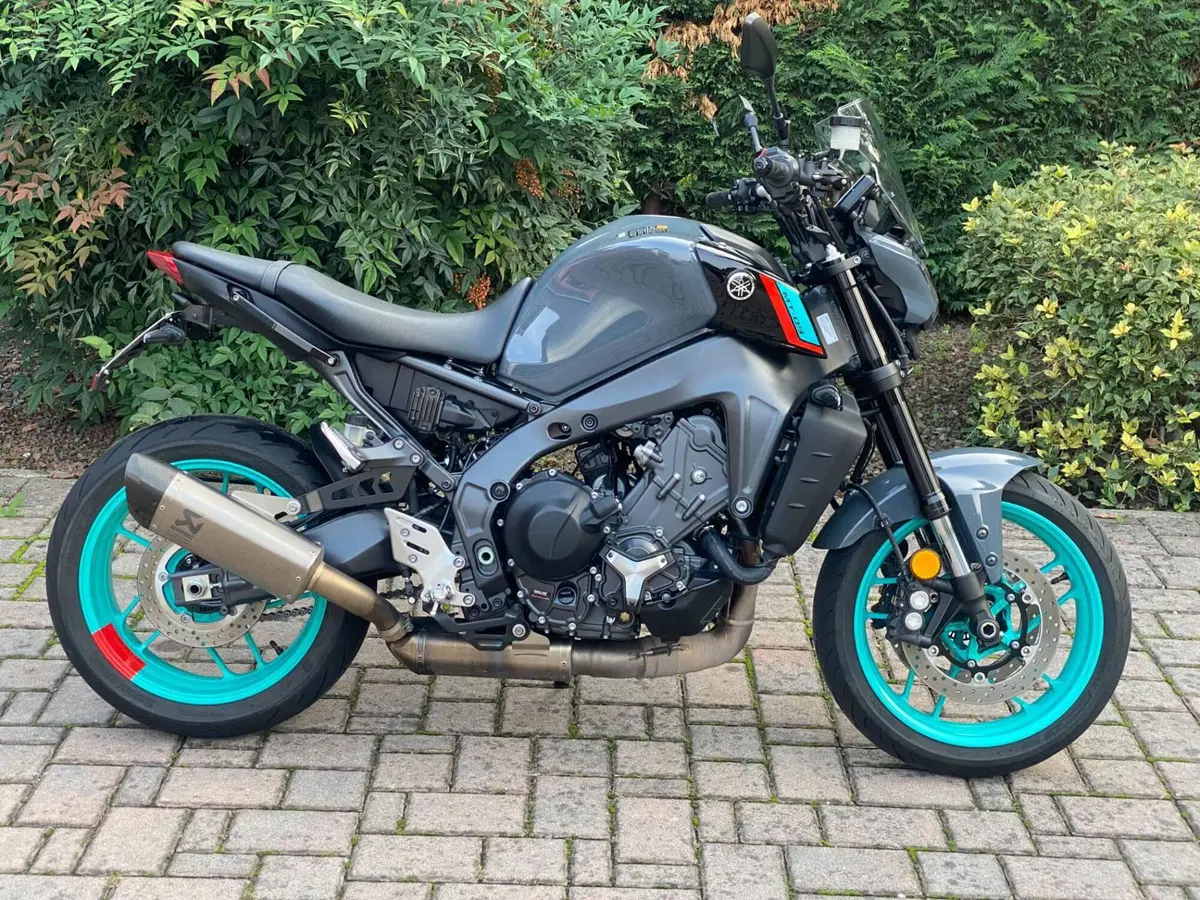 Yamaha MT-09 (2021 - 23) (2)