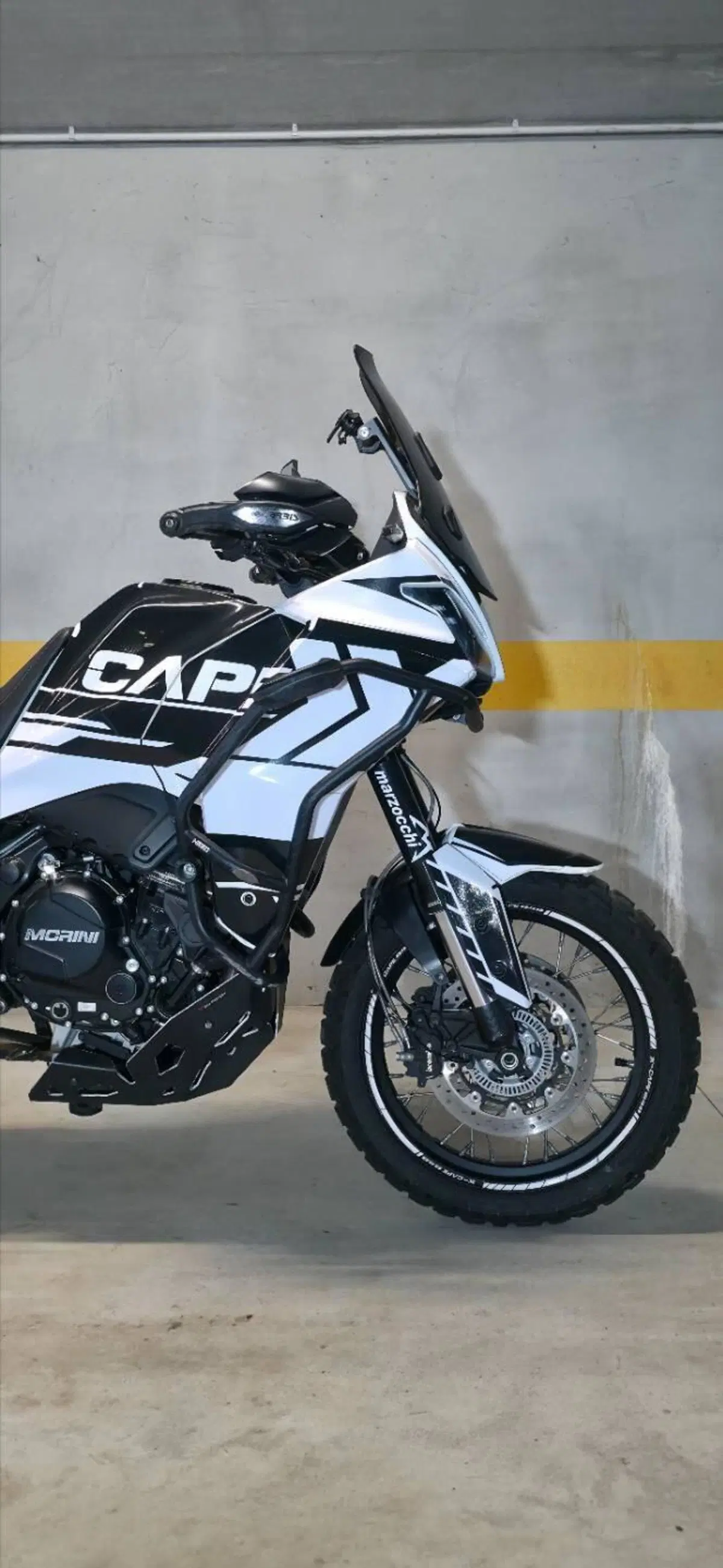 Moto Morini X-Cape 650 (2021 - 26) (3)