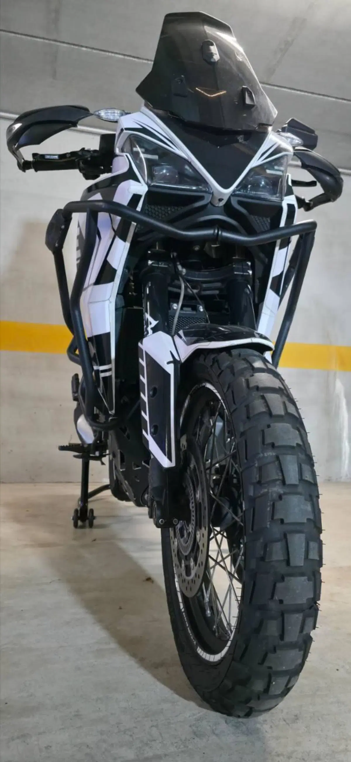 Moto Morini X-Cape 650 (2021 - 26) (8)