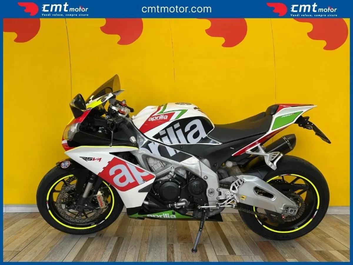Aprilia RSV4 R (2009 - 12) (5)