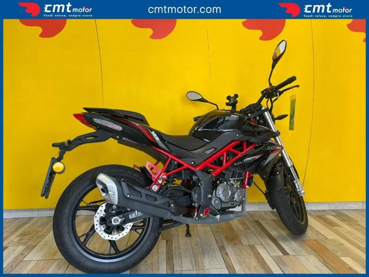 Benelli BN 125 (2021 - 25) (4)